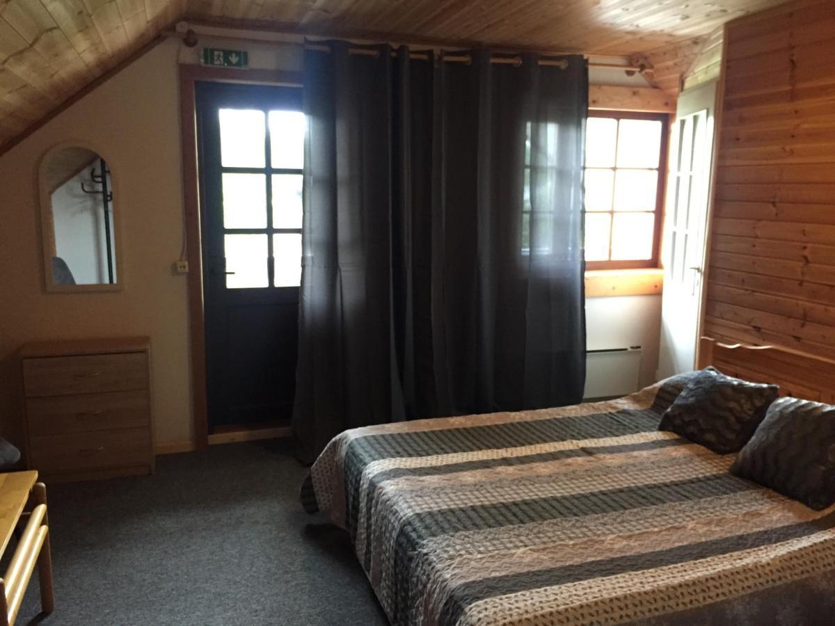 Laane Pansion Bed & Breakfast Käsmu Екстериор снимка