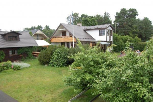 Laane Pansion Bed & Breakfast Käsmu Екстериор снимка